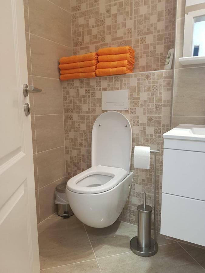 Apartament Monadin 3 Brasov Bagian luar foto