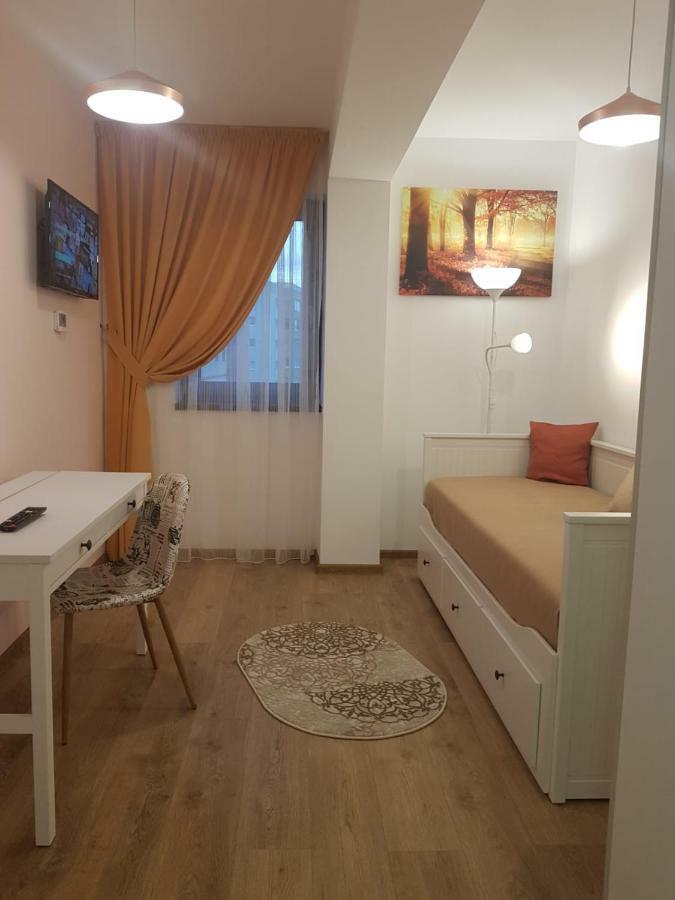 Apartament Monadin 3 Brasov Bagian luar foto