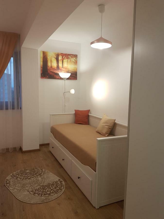 Apartament Monadin 3 Brasov Bagian luar foto