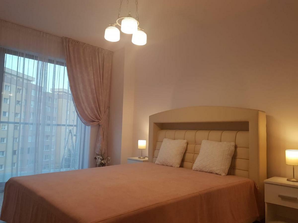 Apartament Monadin 3 Brasov Bagian luar foto
